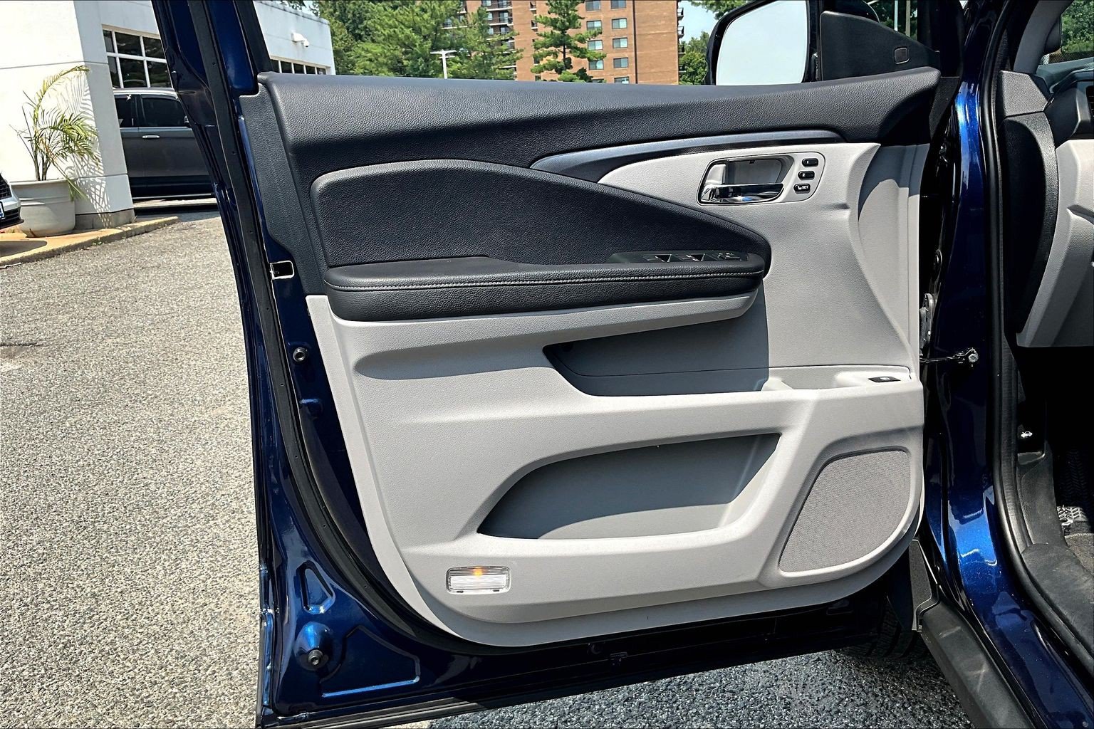 Used 2023 Honda Ridgeline RTL-E image 18