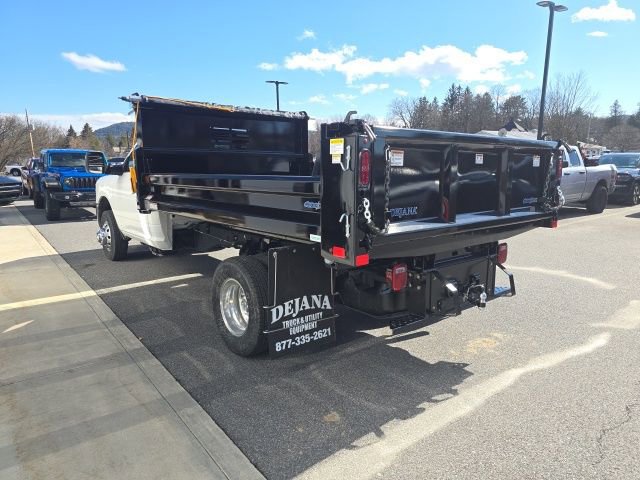 New 2026 RAM 3500 Tradesman w/ Chrome Appearance Group image 4