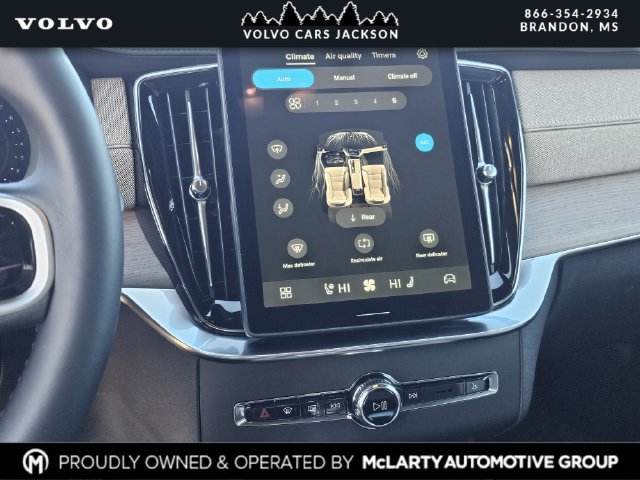 New 2026 Volvo XC90 B6 Plus w/ Protection Package Premier AWD/4WD image 7