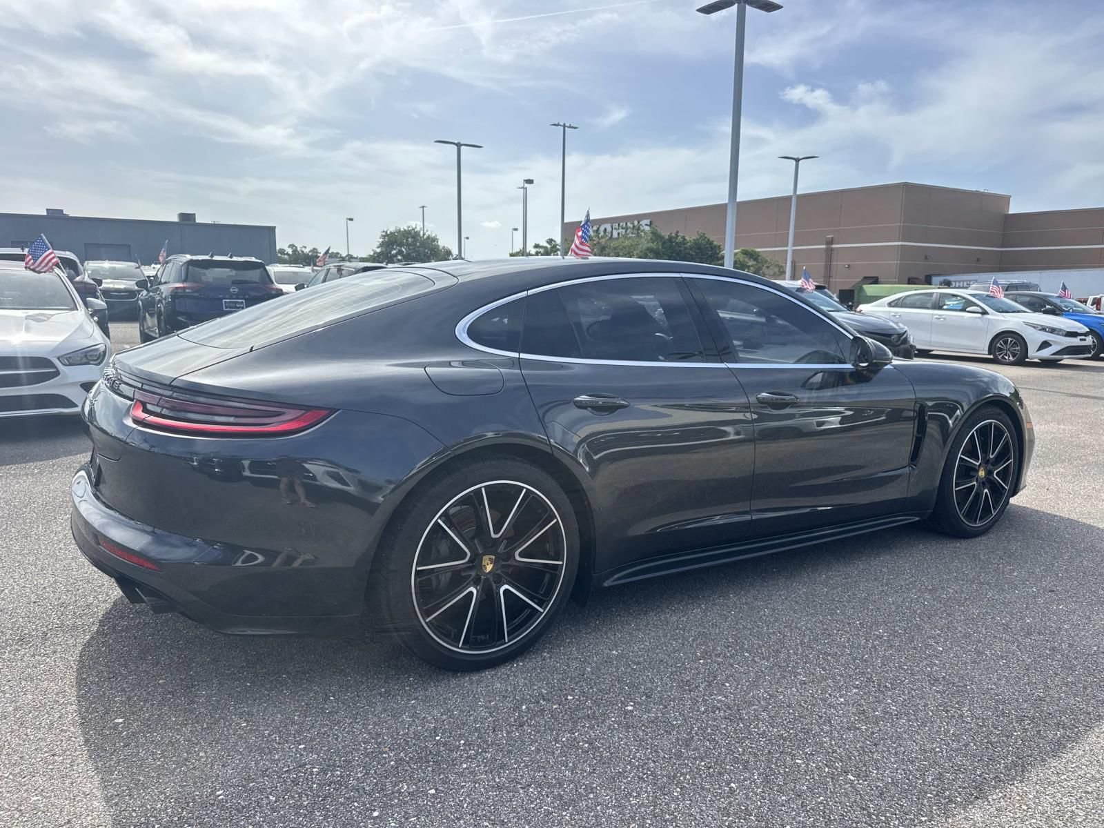 Used 2018 Porsche Panamera 4S AWD/4WD image 5