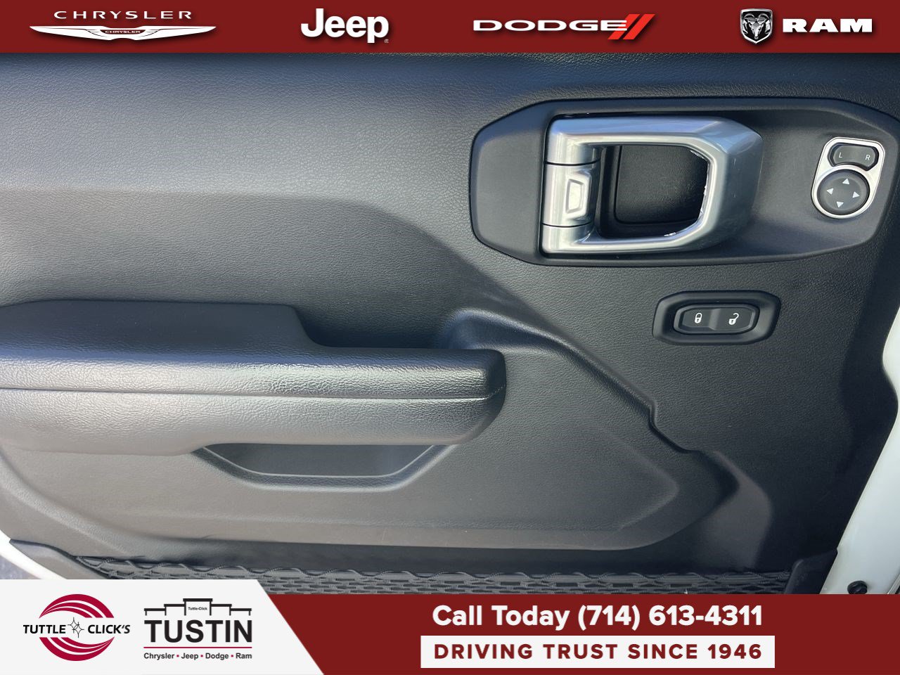 Used 2024 Jeep Wrangler Unlimited AWD/4WD image 21