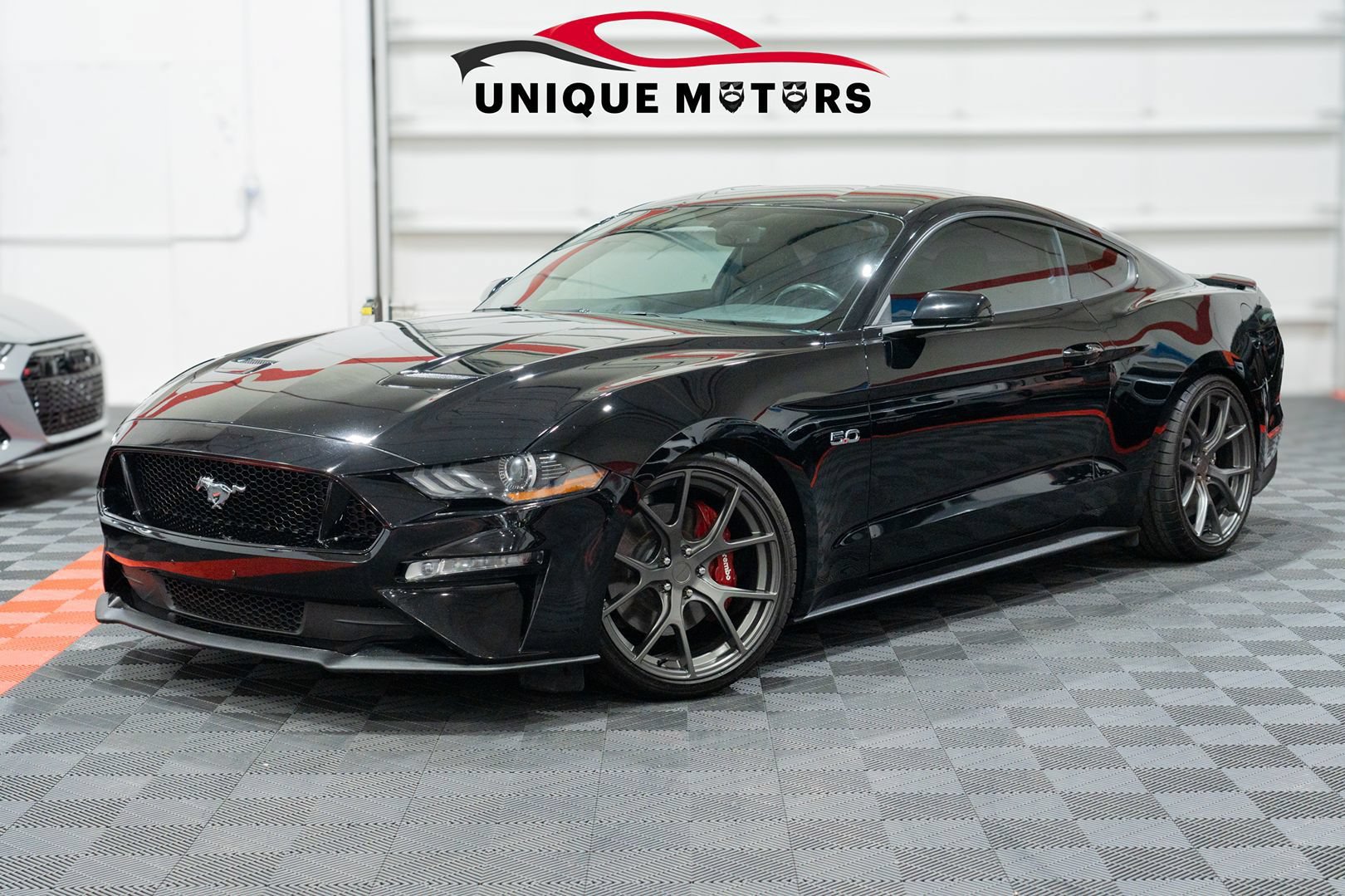 Used 2018 Ford Mustang GT Premium w/ Enhanced Security Package RWD image 1