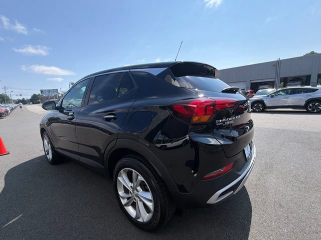 Certified 2022 Buick Encore GX Preferred w/ Cold Weather Comfort Package AWD/4WD image 5