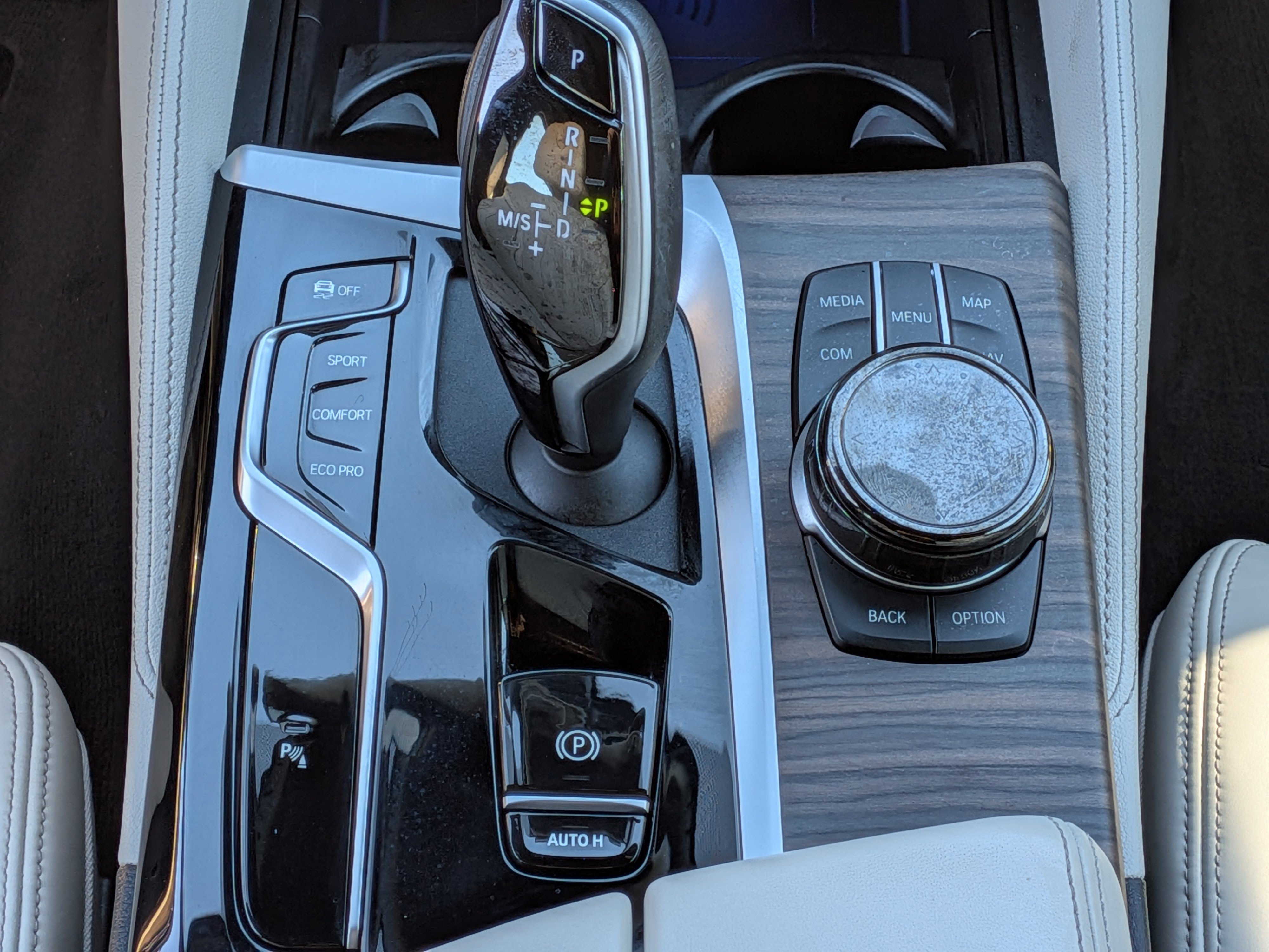 Used 2023 BMW 540i xDrive w/ Executive Package image 21