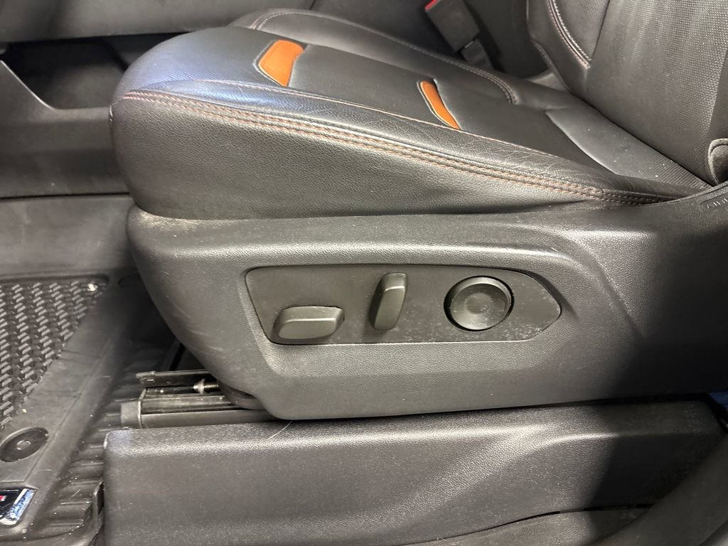 Used 2022 GMC Sierra 1500 AT4 w/ AT4 Premium Package image 23