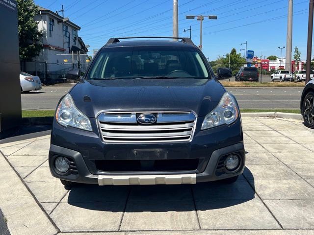 Used 2013 Subaru Outback 2.5i Limited AWD/4WD image 3