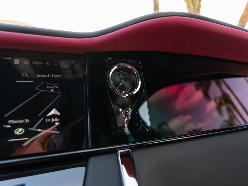 New 2026 Rolls-Royce Cullinan AWD/4WD image 14