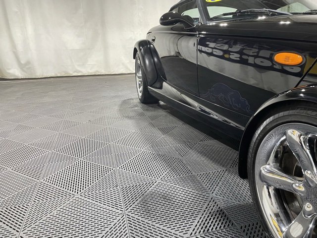 Used 2000 Plymouth Prowler image 28