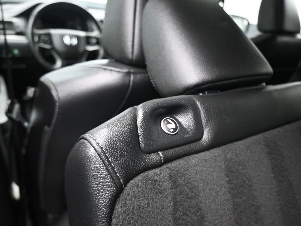 Used 2022 Honda Pilot EX-L image 37