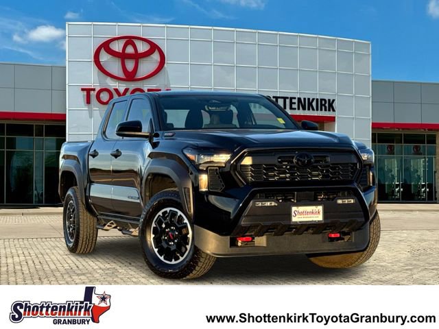 Used 2025 Toyota Tacoma TRD Off-Road AWD/4WD image 1