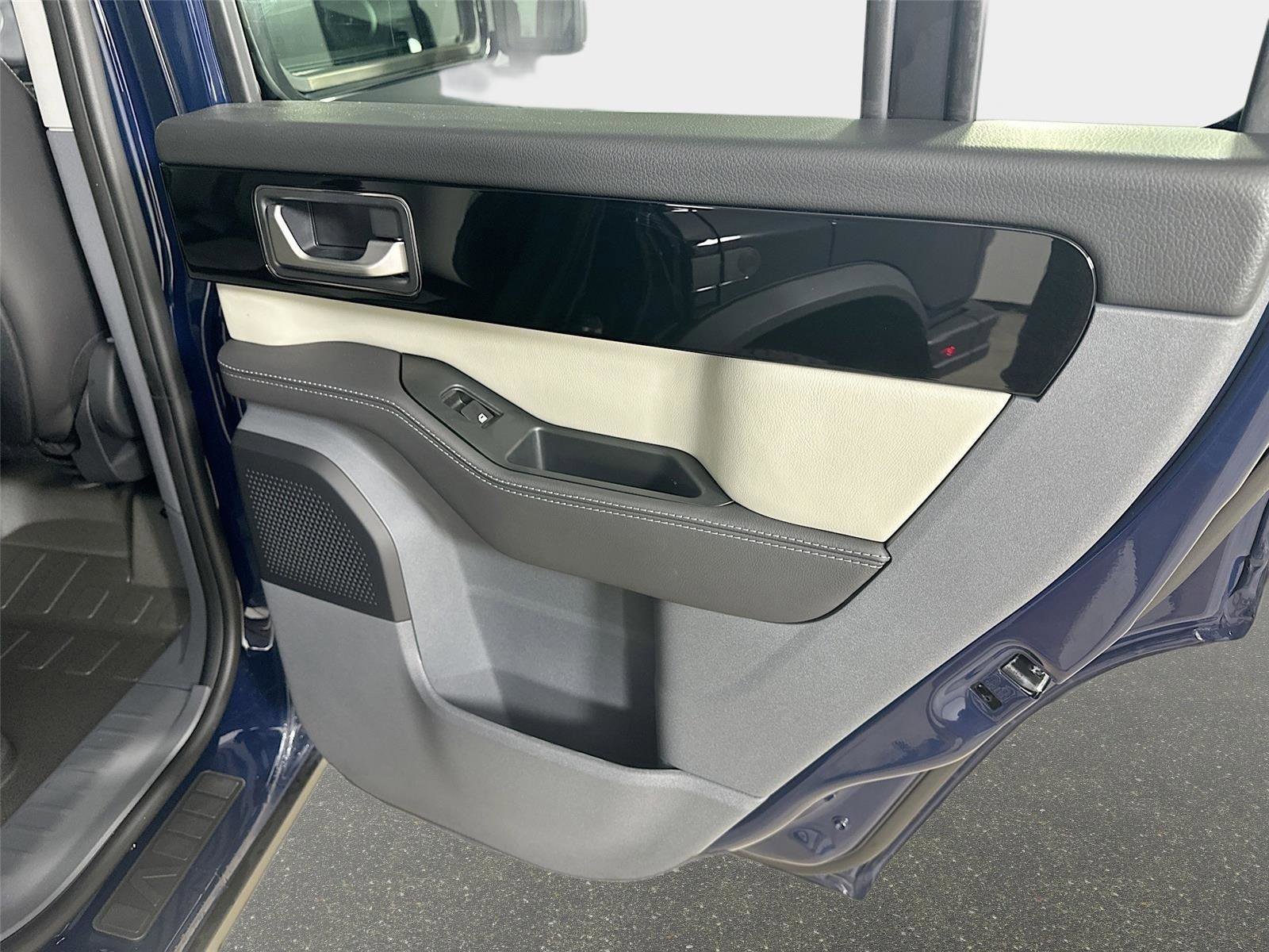 New 2025 INEOS Grenadier Fieldmaster Edition image 46