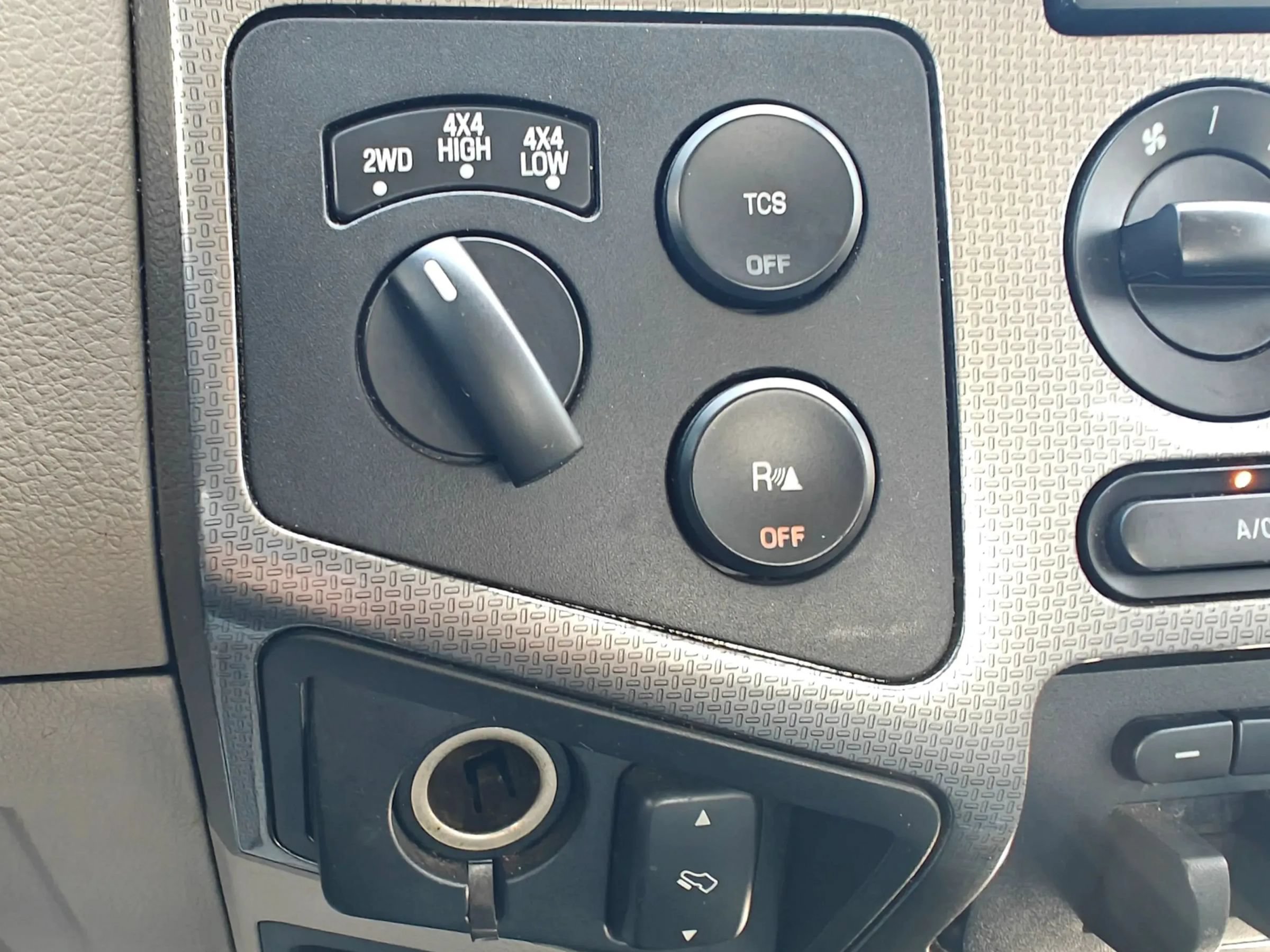 Used 2009 Ford F350 XL AWD/4WD image 29