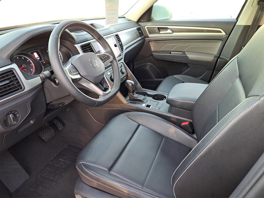 Certified 2021 Volkswagen Atlas SE image 13