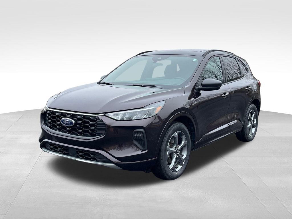 Used 2023 Ford Escape ST-Line w/ Tech Pack #1 AWD/4WD image 6