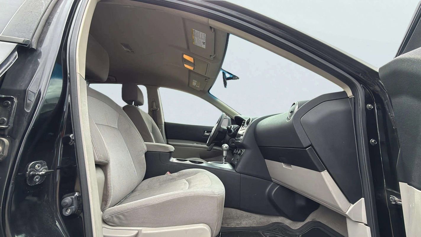 Used 2011 Nissan Rogue SV image 13