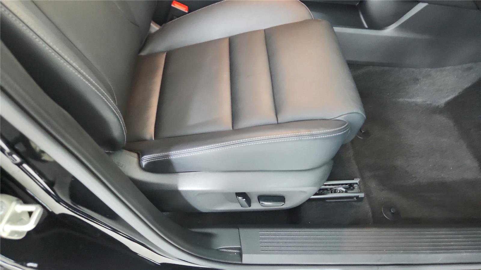 Used 2023 Nissan Rogue SL w/ SL Premium Package AWD/4WD image 22