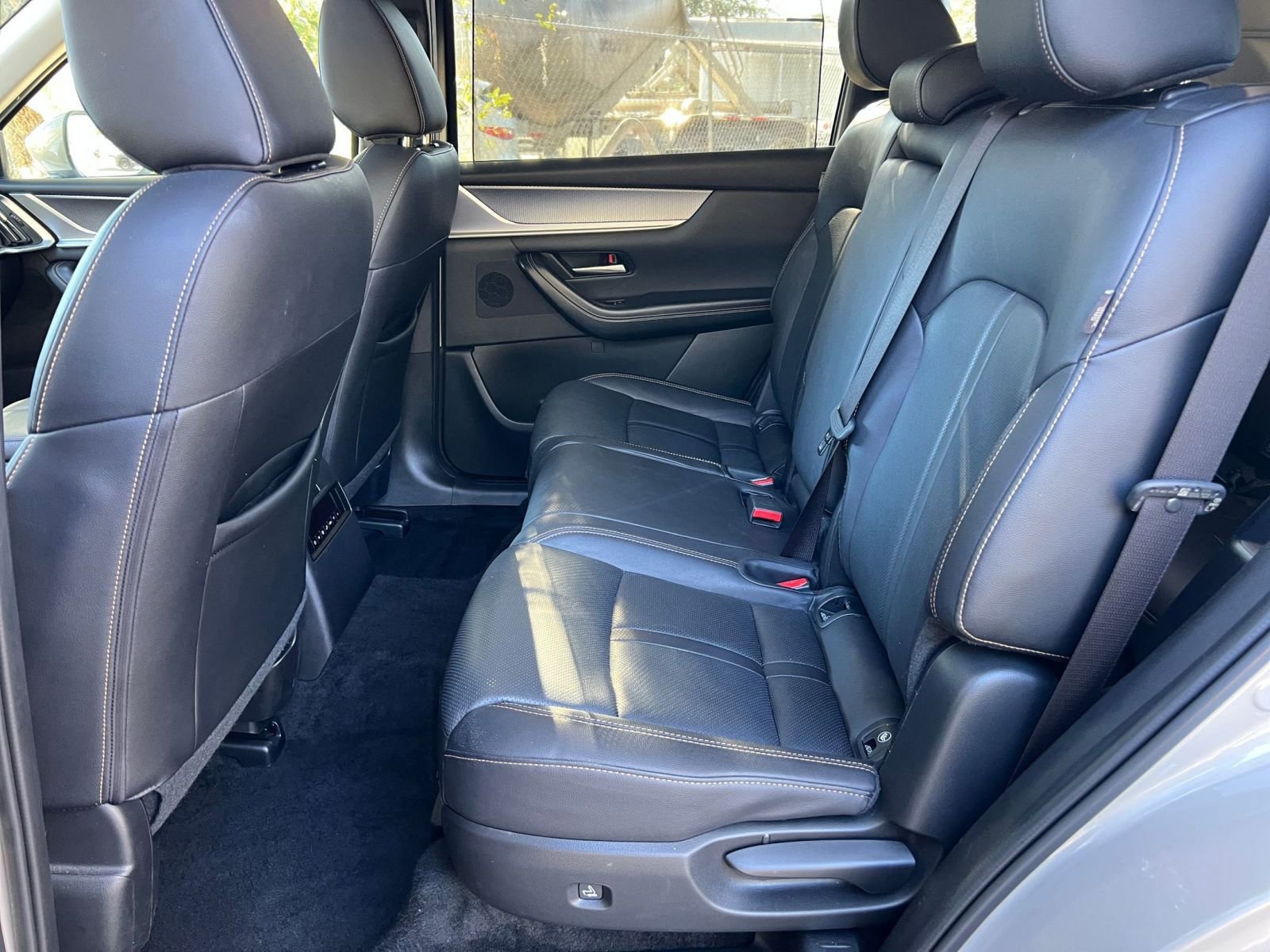 Used 2025 MAZDA CX-90 3.3 Turbo w/ Preferred Package image 47