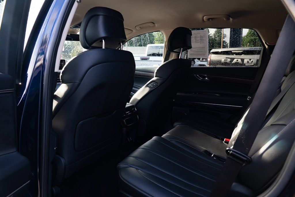 Used 2024 Genesis GV80 2.5T AWD/4WD image 20