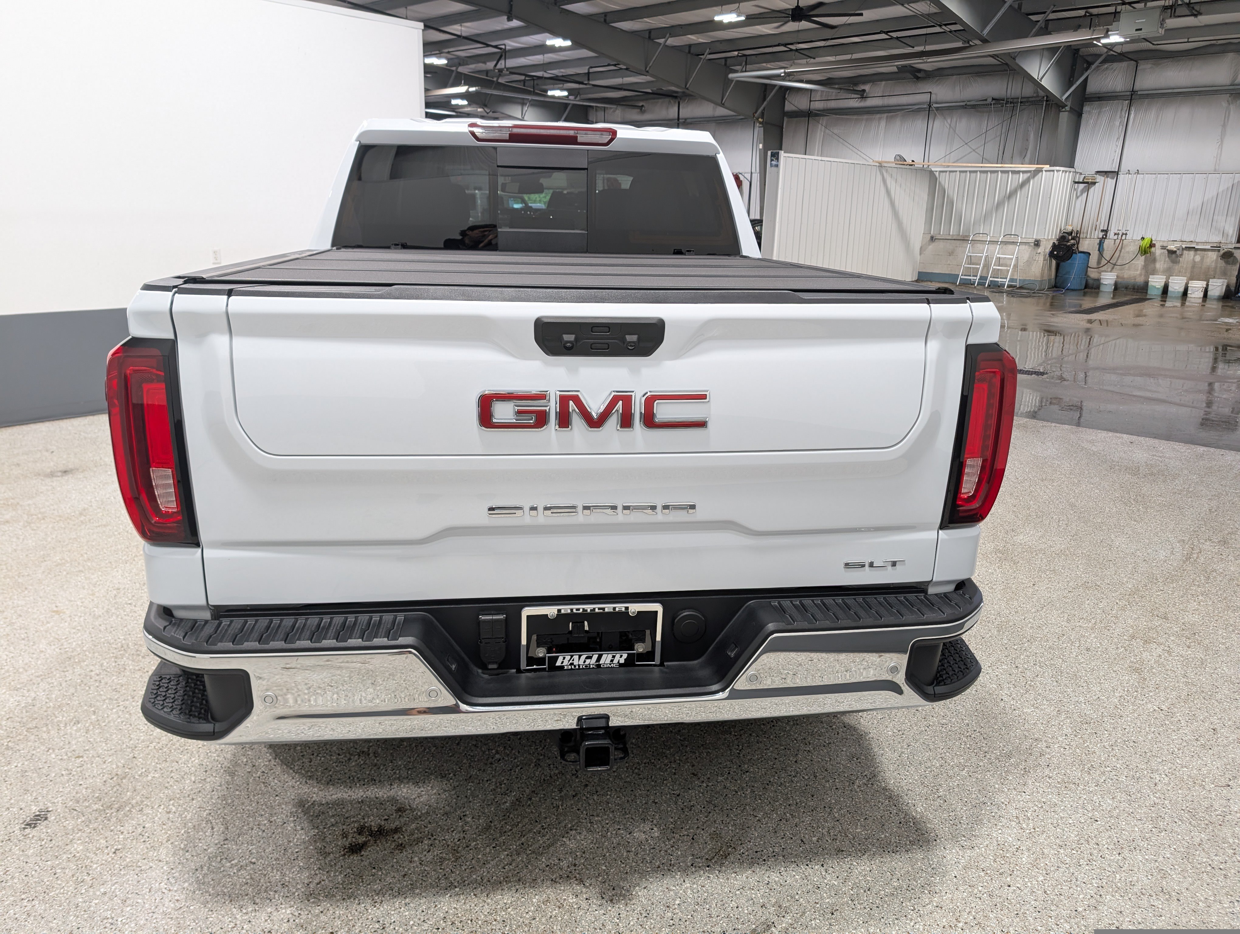 Used 2026 GMC Sierra 1500 SLT w/ SLT Premium Plus Package AWD/4WD image 4