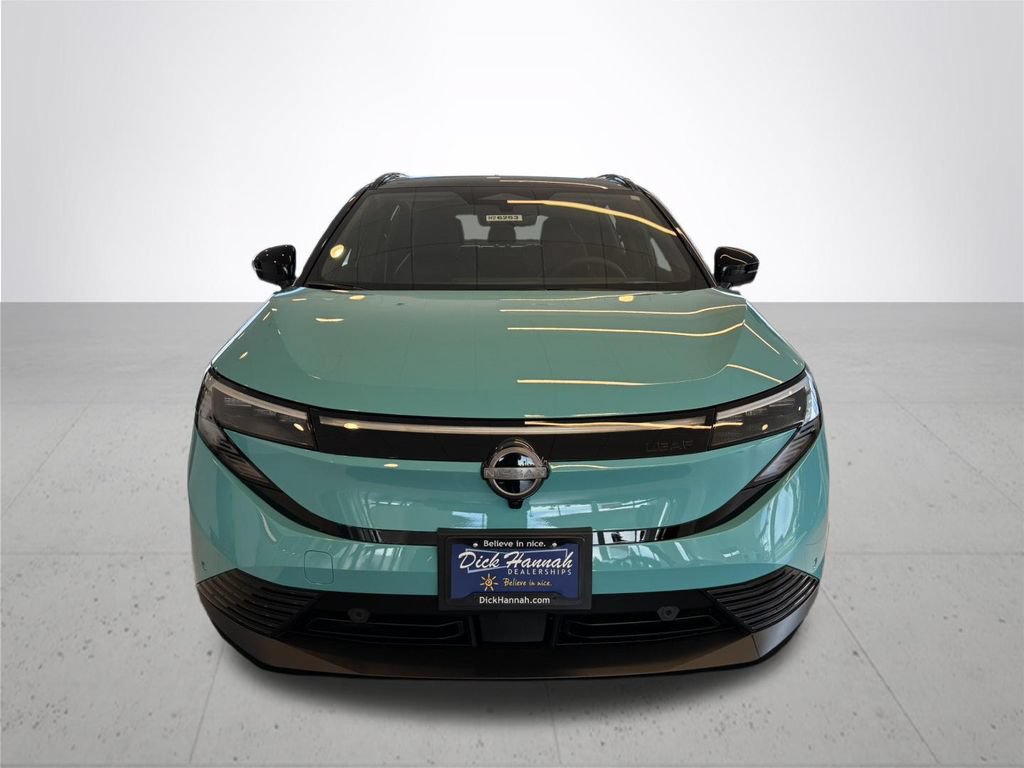 New 2026 Nissan Leaf Platinum+ w/ Cargo Package (Platinum+) FWD image 3