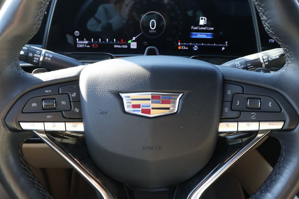 Used 2023 Cadillac Escalade Premium Luxury w/ Performance Package image 23
