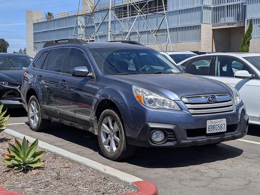 Used 2013 Subaru Outback 2.5i Premium image 22