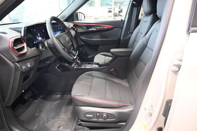New 2026 Chevrolet TrailBlazer RS w/ Convenience Package FWD image 9