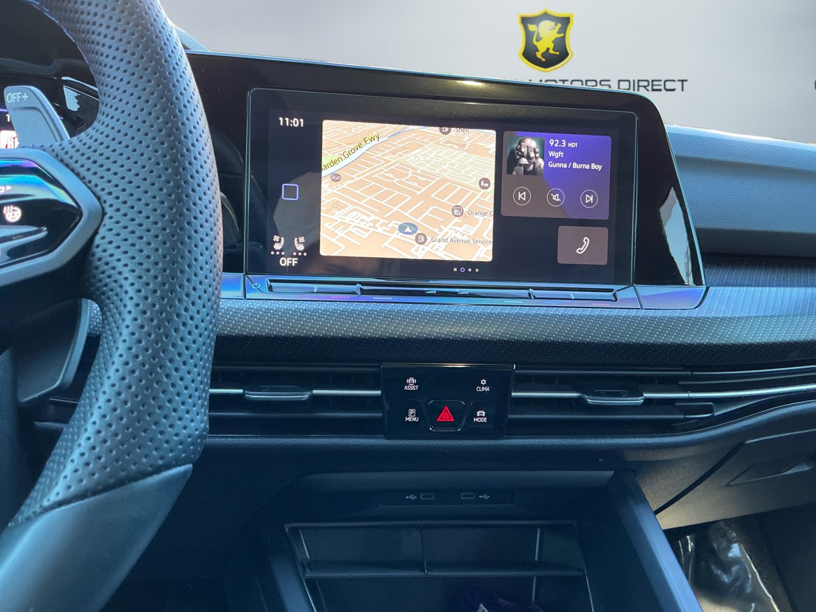 Used 2022 Volkswagen Golf R image 12