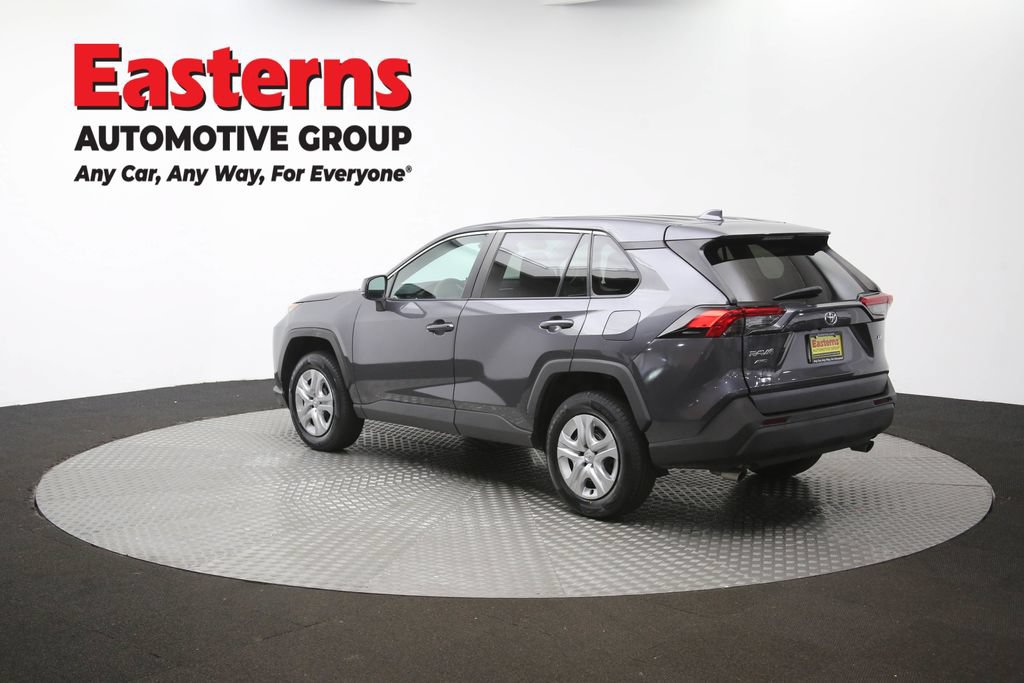 Used 2022 Toyota RAV4 LE AWD/4WD image 61