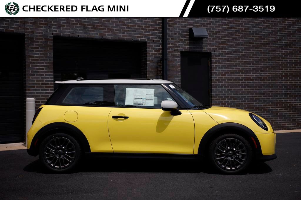 Used 2025 MINI Cooper S image 4