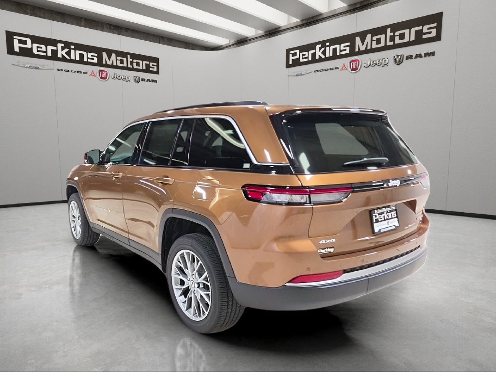 New 2027 Jeep Grand Cherokee Limited AWD/4WD image 3