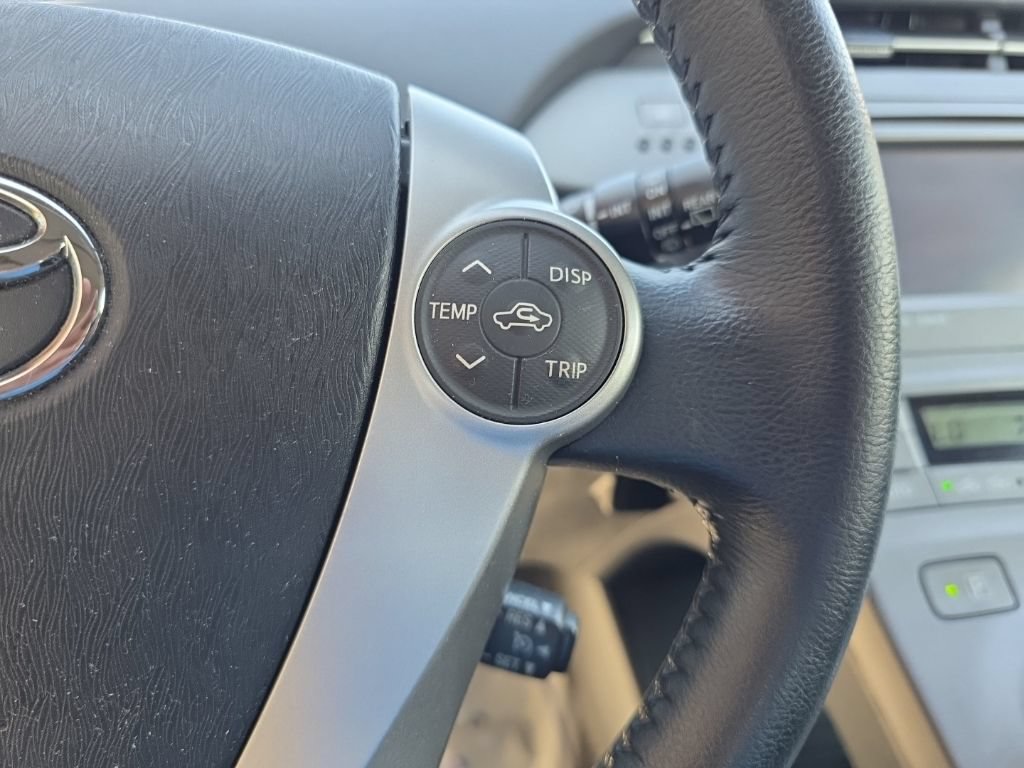 Used 2014 Toyota Prius Four FWD image 20