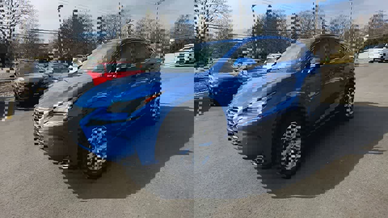 Used 2017 Lexus NX 200t AWD w/ Premium Package image 4