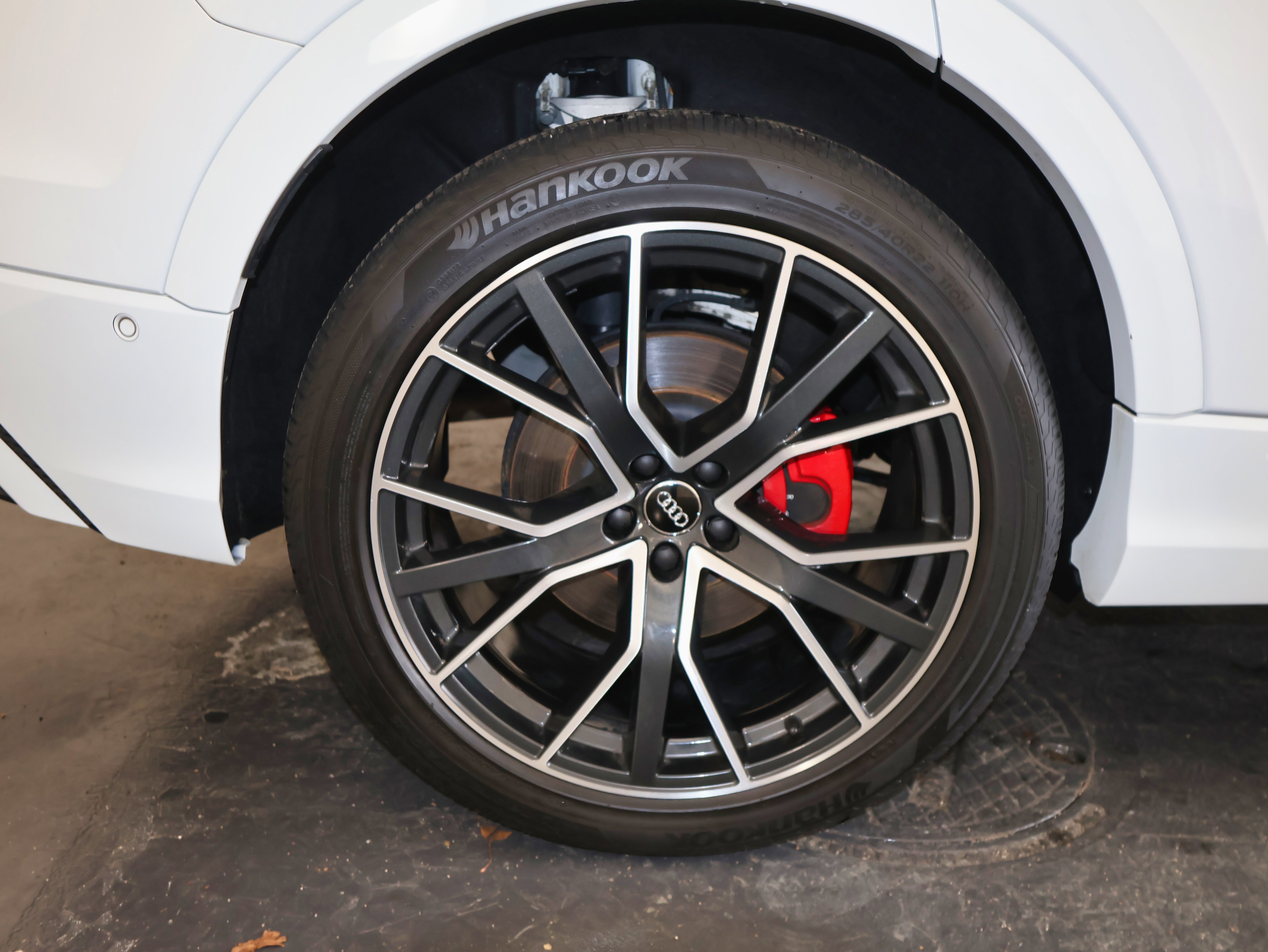 Used 2019 Audi Q8 Premium Plus w/ Premium Plus image 42