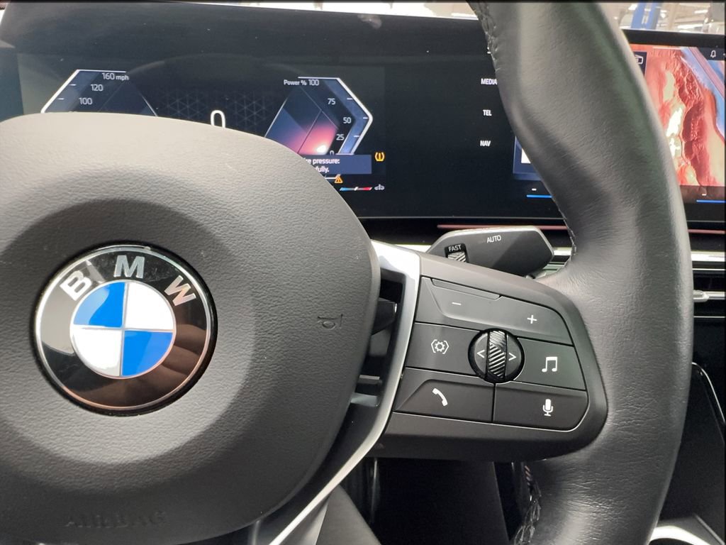 Used 2025 BMW X2 xDrive28i AWD/4WD image 40