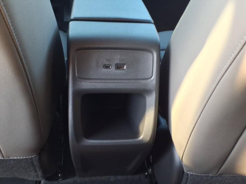 New 2026 Chevrolet Trax ACTIV w/ Driver Confidence Package FWD image 18