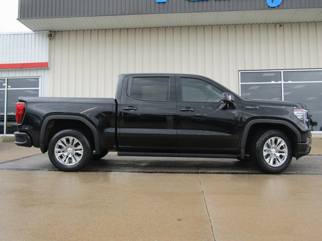 Used 2023 GMC Sierra 1500 Denali w/ Denali Reserve Package image 2