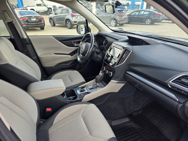 Used 2023 Subaru Forester Premium image 19