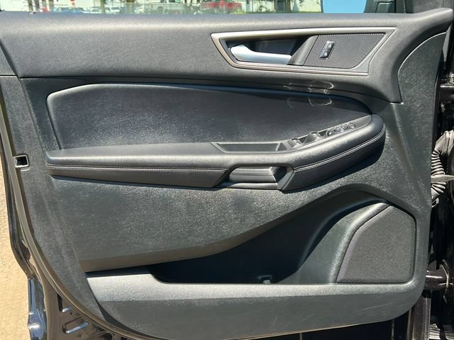 Certified 2023 Ford Edge SEL AWD/4WD image 15