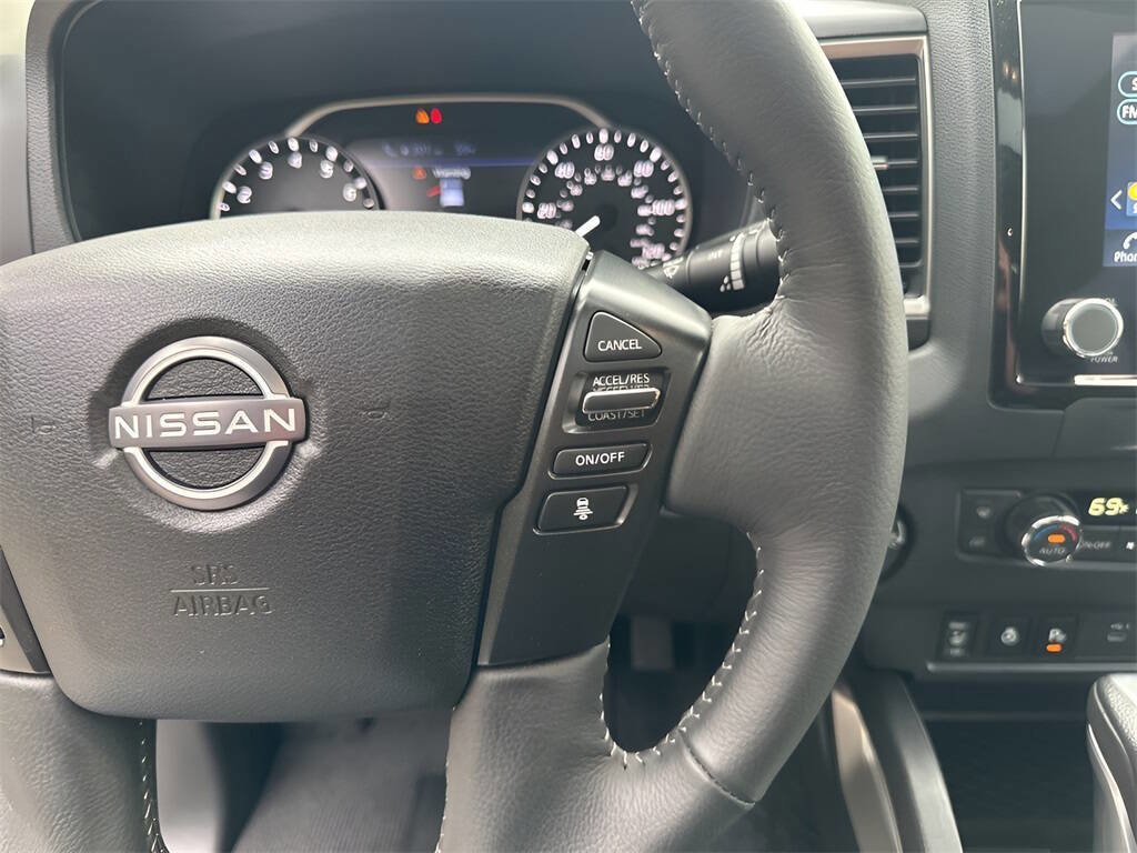 Used 2024 Nissan Frontier SL w/ Technology Package image 25