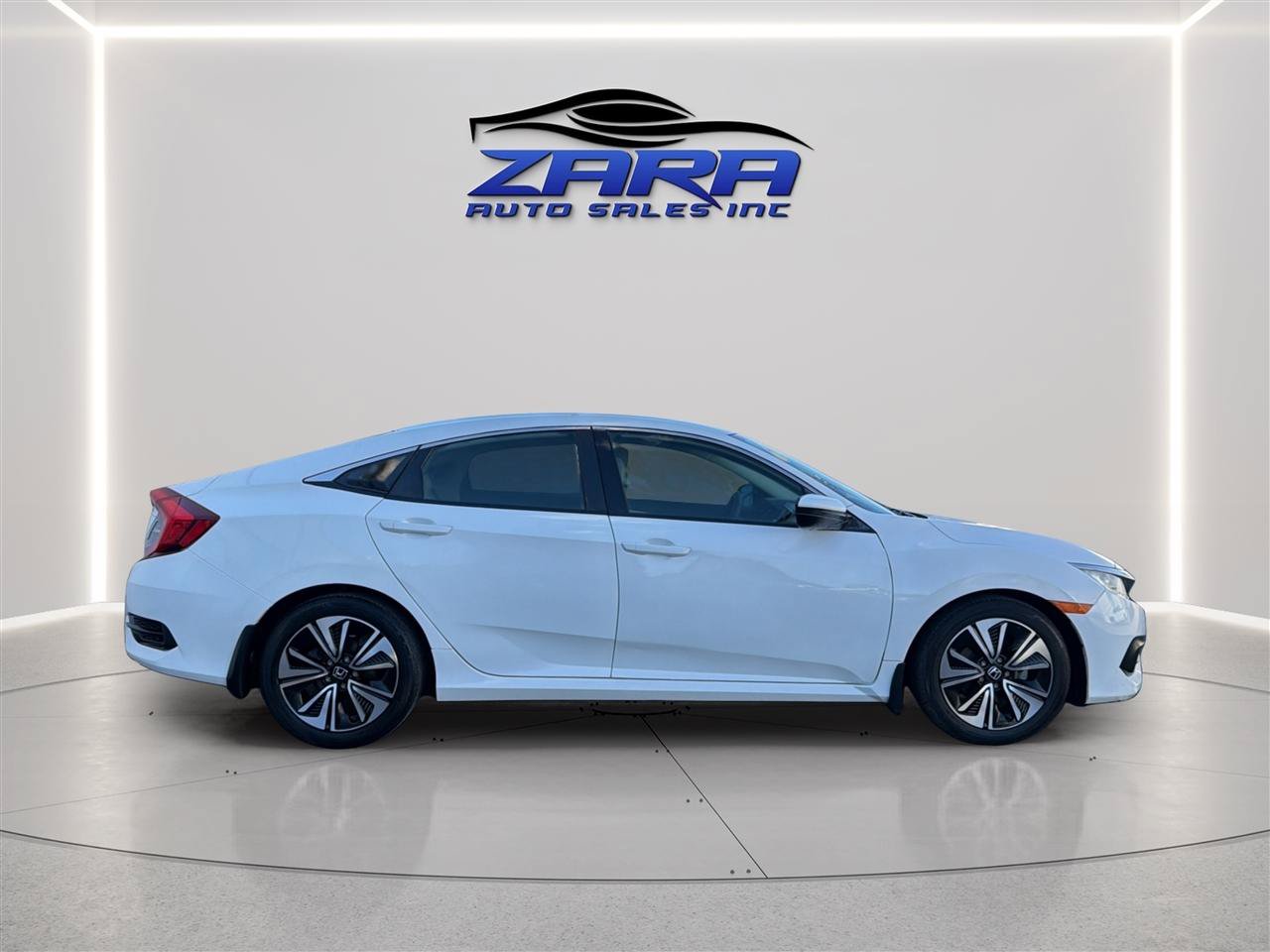 Used 2018 Honda Civic LX image 8