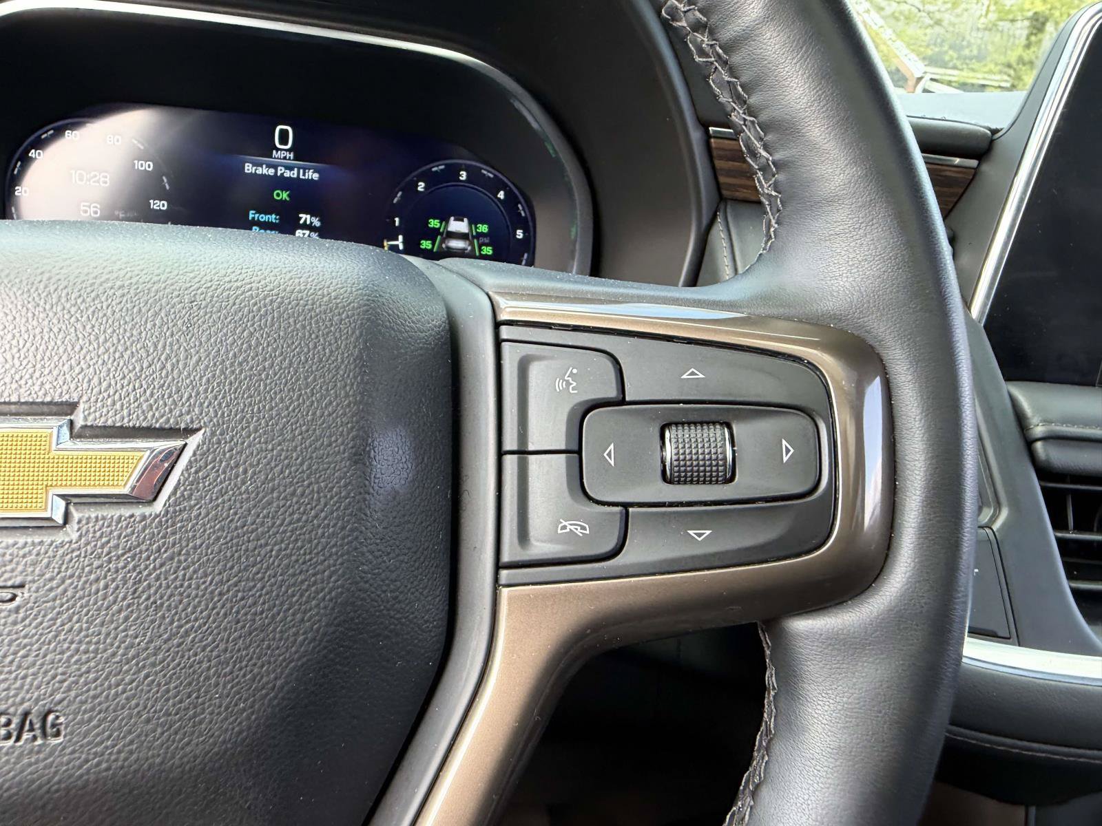 Certified 2024 Chevrolet Suburban High Country AWD/4WD image 25