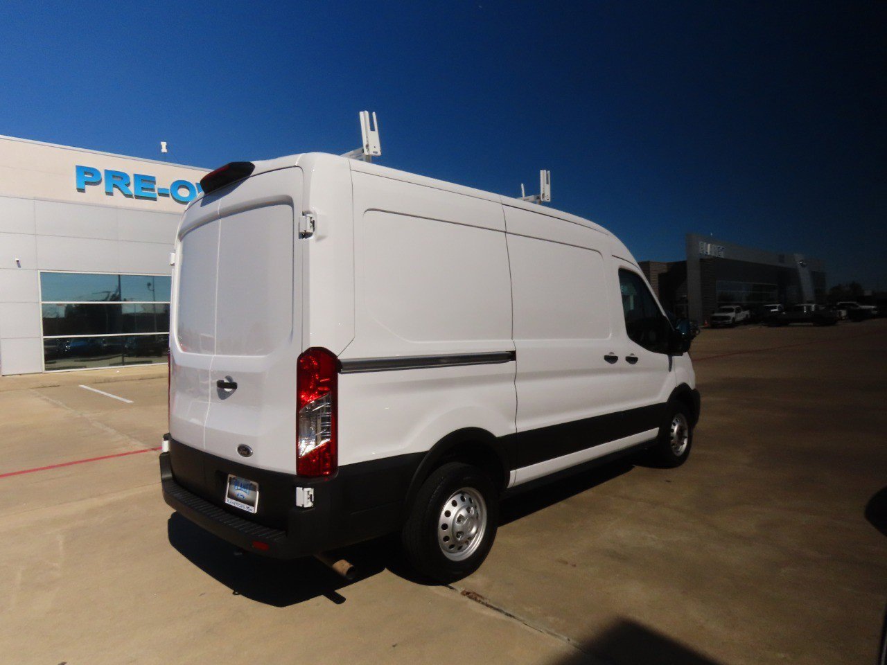 Certified 2023 Ford Transit 250 Medium Roof image 11