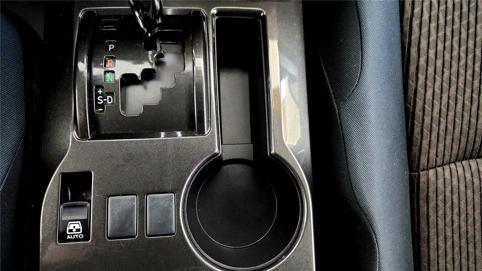 Used 2016 Toyota 4Runner Trail w/ Four Season Floor Mat Package image 33