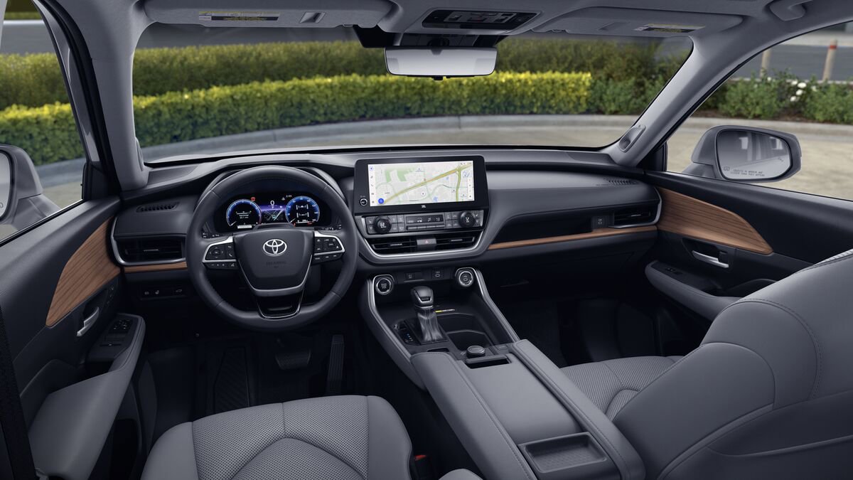 New 2026 Toyota Grand Highlander AWD image 19