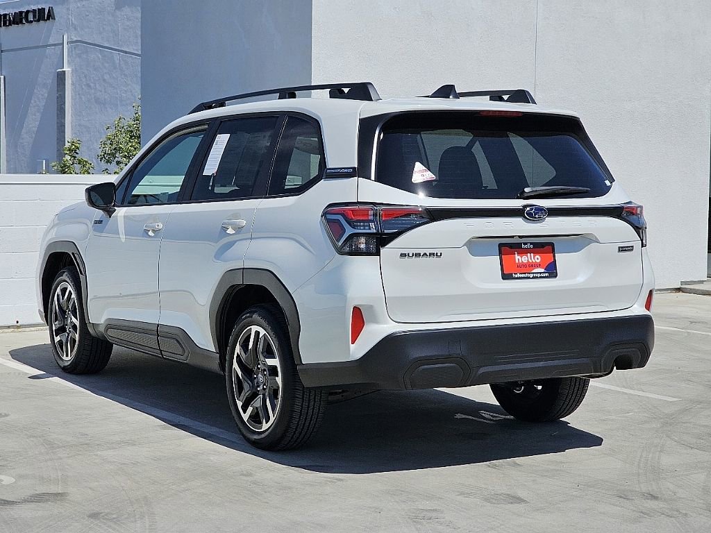 Certified 2025 Subaru Forester Premium image 15
