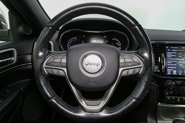 Used 2020 Jeep Grand Cherokee Limited w/ Luxury Group II image 36