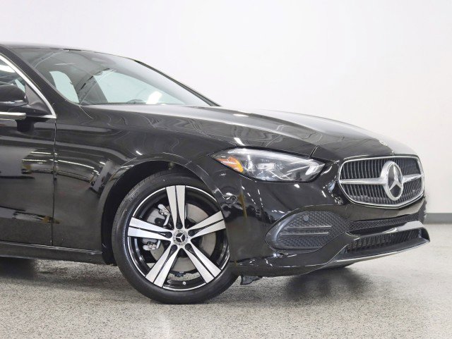 Used 2024 Mercedes-Benz C 300 4MATIC Sedan image 2