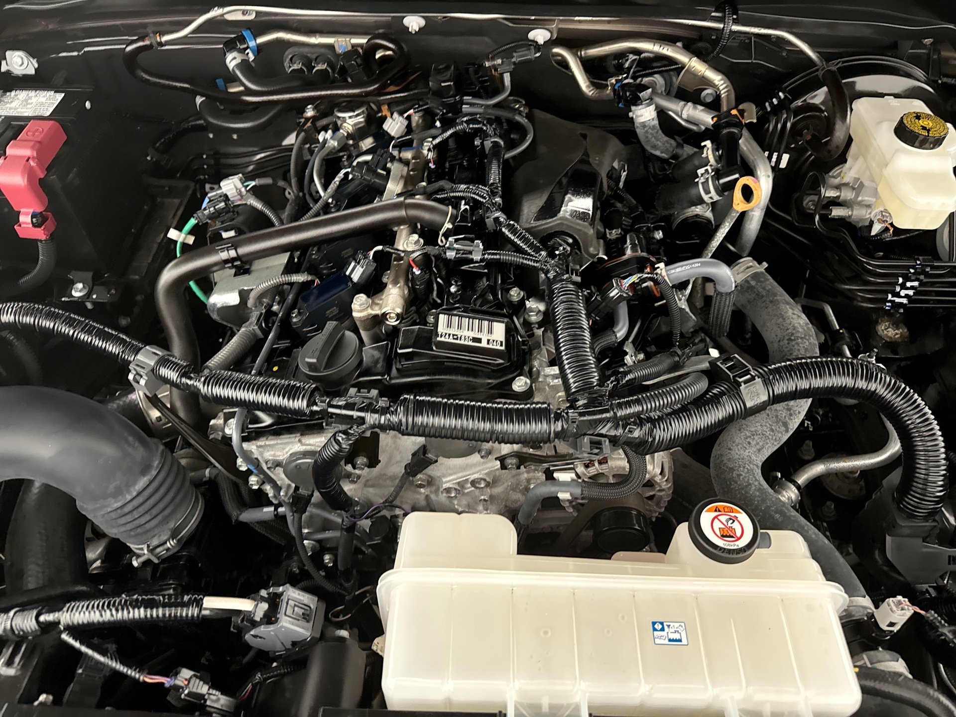 Used 2025 Toyota Tacoma SR5 AWD/4WD image 23