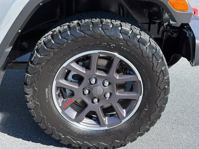 Used 2021 Jeep Gladiator Overland w/ Popular Equipment Package AWD/4WD image 31